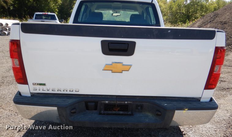 image for item DL3126 2011 Chevrolet Silverado 1500  Crew Cab pickup truck
