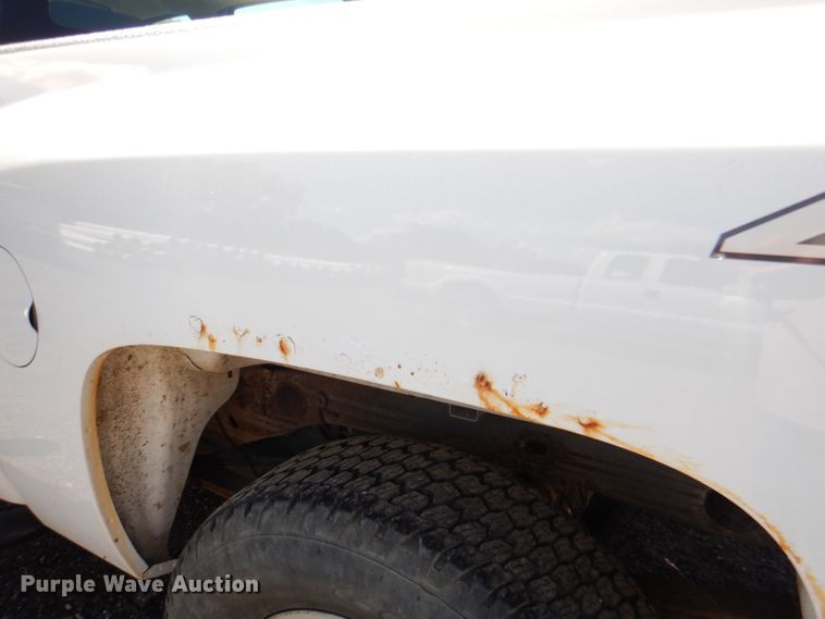 image for item DL3126 2011 Chevrolet Silverado 1500  Crew Cab pickup truck