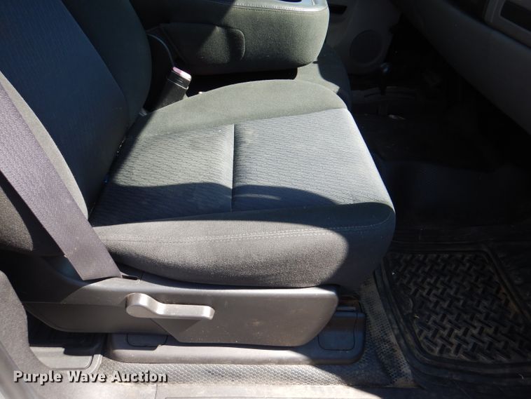 image for item DL3126 2011 Chevrolet Silverado 1500  Crew Cab pickup truck