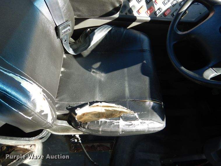 image for item DL3143 2011 Thomas Built  school bus