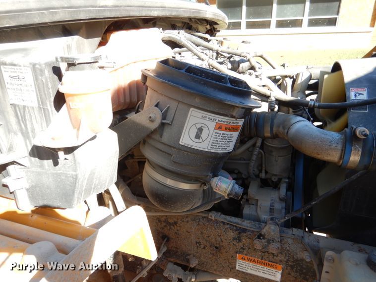 image for item DL3143 2011 Thomas Built  school bus