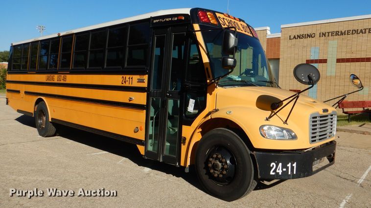 image for item DL3144 2011 Thomas Built Saf-T-Liner  school bus
