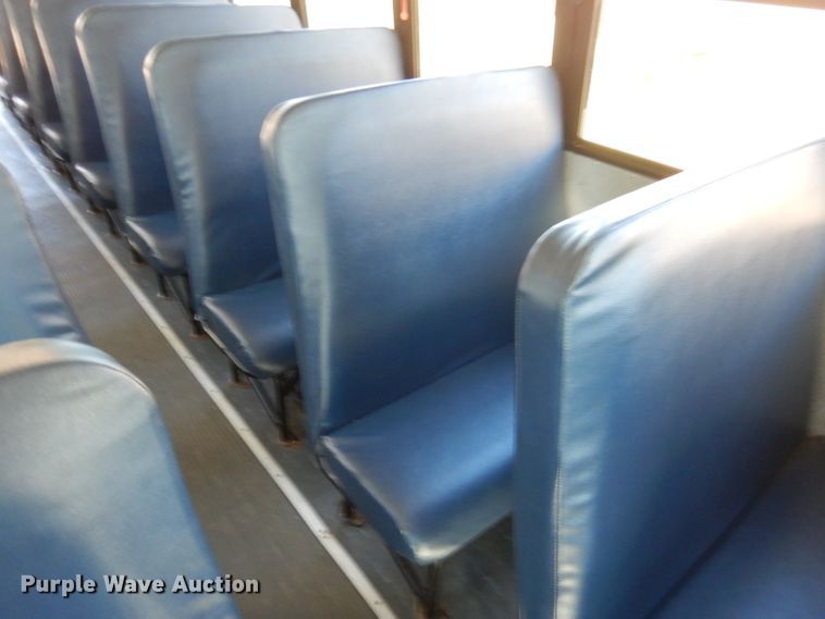 image for item DL3144 2011 Thomas Built Saf-T-Liner  school bus