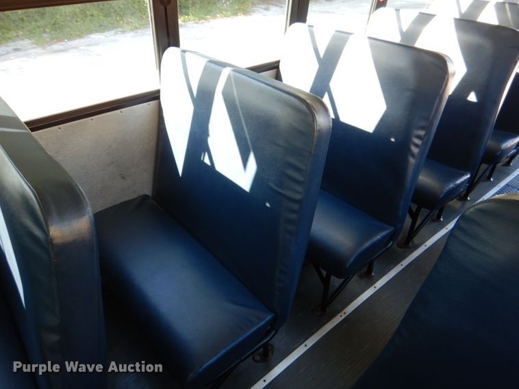 image for item DL3144 2011 Thomas Built Saf-T-Liner  school bus