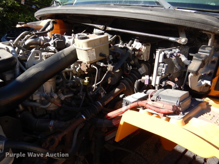 image for item DL3144 2011 Thomas Built Saf-T-Liner  school bus