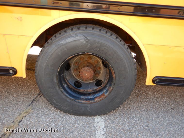 image for item DL3144 2011 Thomas Built Saf-T-Liner  school bus