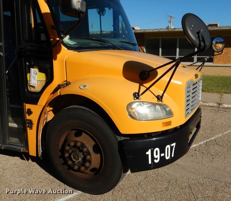 image for item DL3145 2007 Thomas Built  school bus