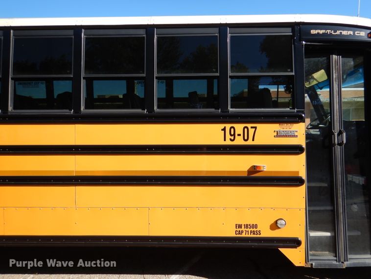 image for item DL3145 2007 Thomas Built  school bus