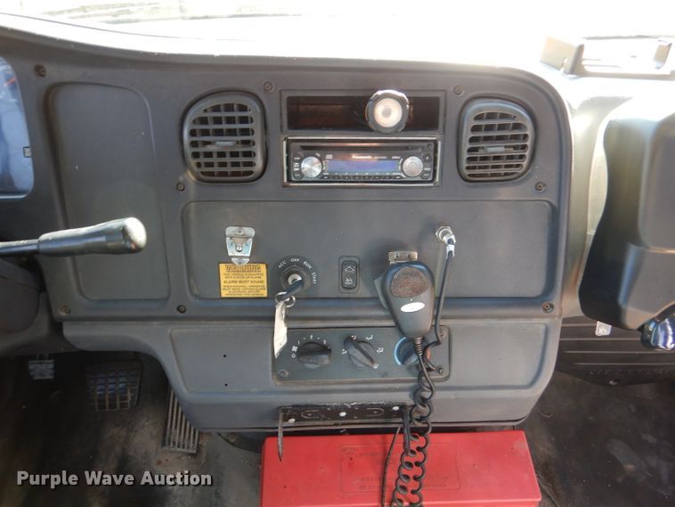 image for item DL3145 2007 Thomas Built  school bus