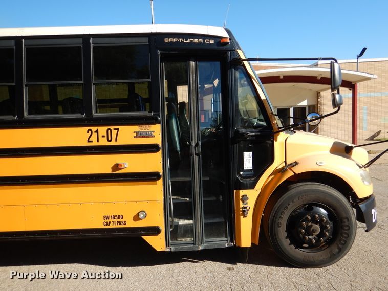 image for item DL3146 2007 Thomas Built  school bus