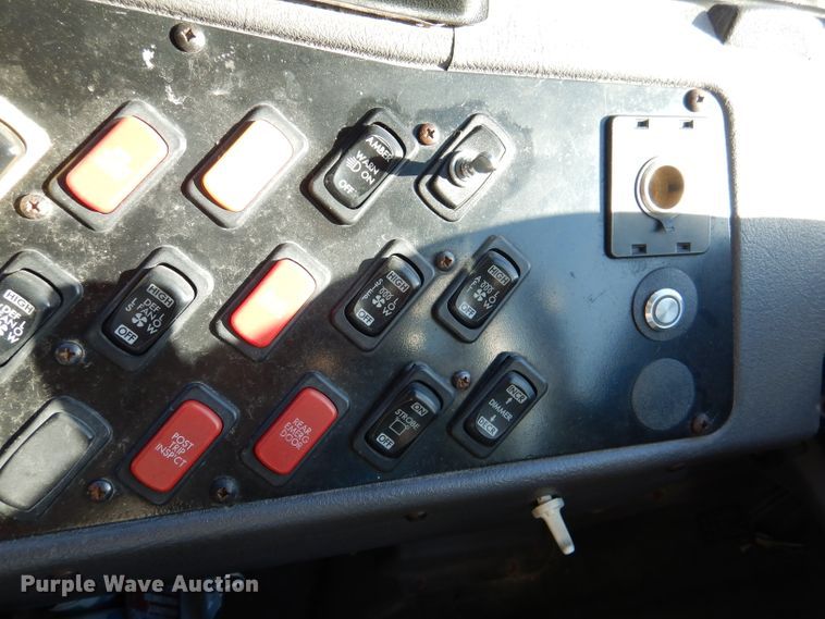 image for item DL3146 2007 Thomas Built  school bus