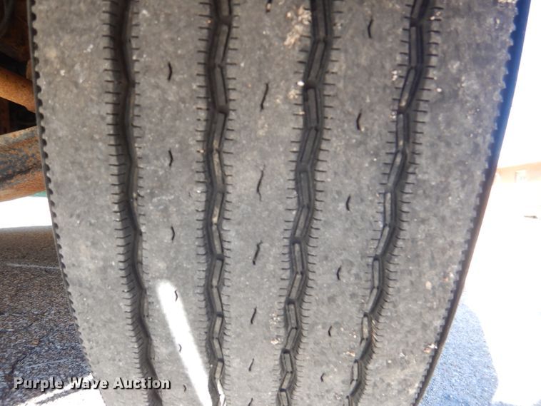 image for item DL3146 2007 Thomas Built  school bus