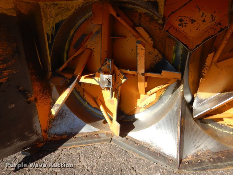 image for item DL6314 Fair Snocrete 842SI  snow blower