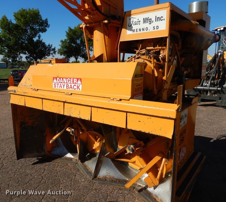 image for item DL6314 Fair Snocrete 842SI  snow blower