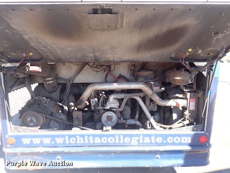 image for item DN2117 2007 Thomas  coach bus