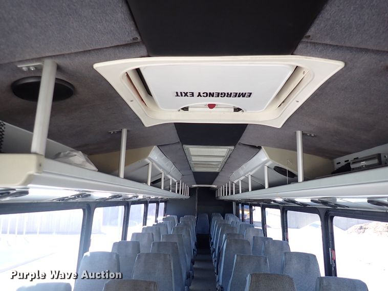 image for item DN2117 2007 Thomas  coach bus