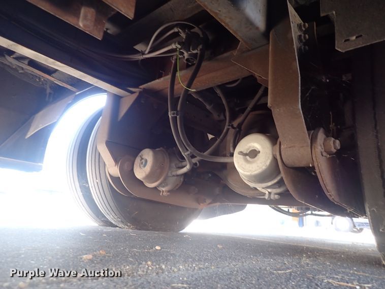 image for item DN2117 2007 Thomas  coach bus