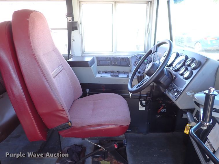 image for item DN2118 2005 Blue Bird Vision  school bus