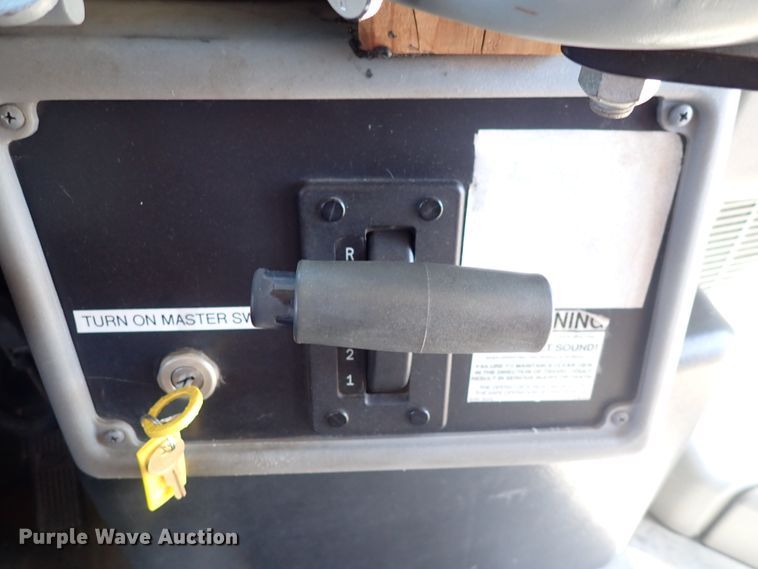 image for item DN2118 2005 Blue Bird Vision  school bus