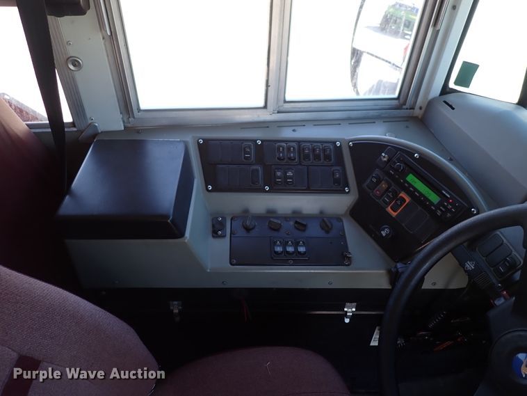 image for item DN2118 2005 Blue Bird Vision  school bus