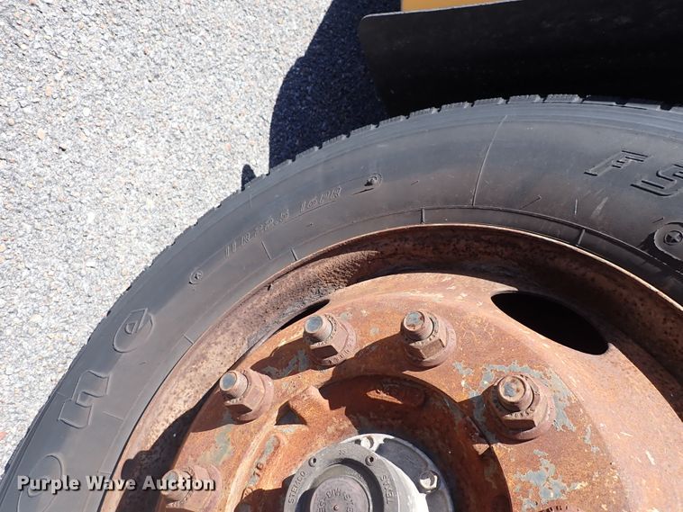 image for item DN2118 2005 Blue Bird Vision  school bus