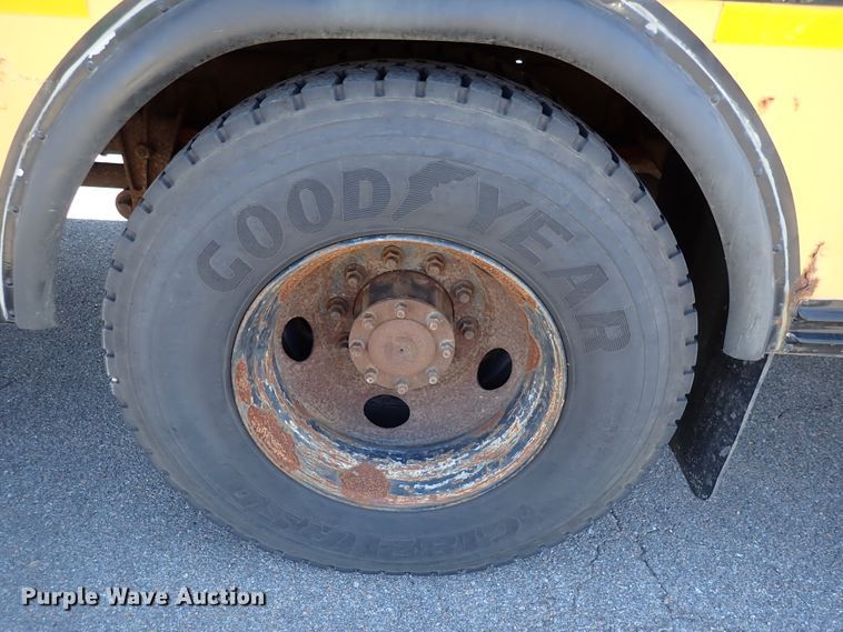 image for item DN2118 2005 Blue Bird Vision  school bus