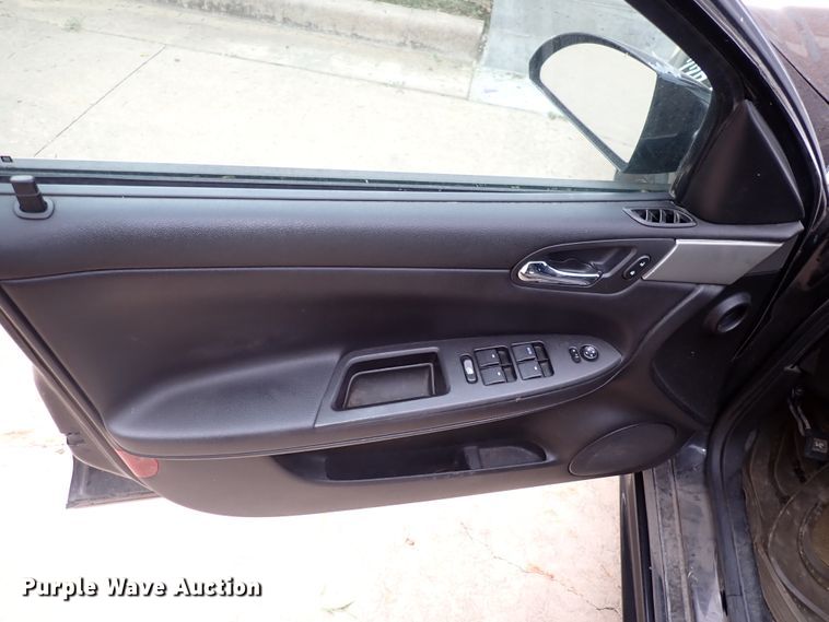 image for item DN2125 2010 Chevrolet Impala Police Cruiser