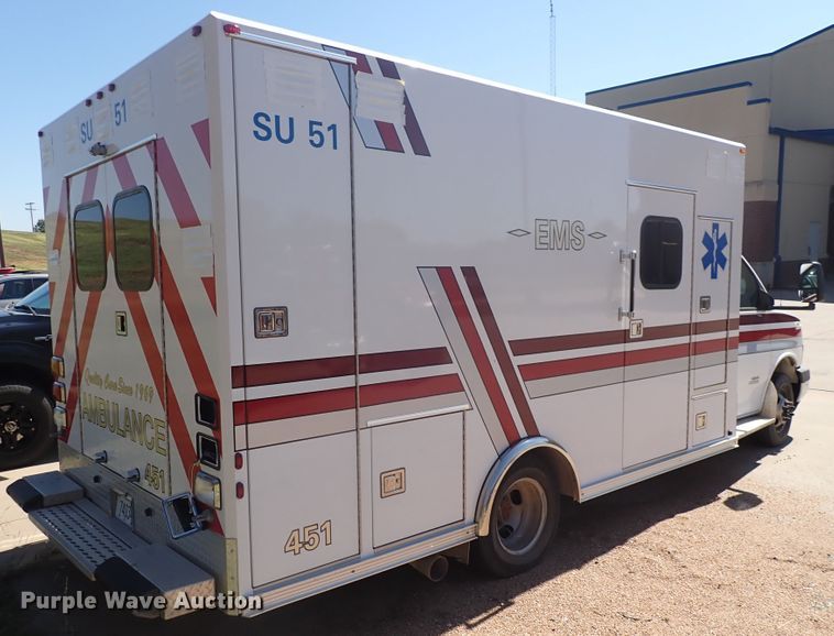 image for item DN2128 2009 Chevrolet 3500  ambulance