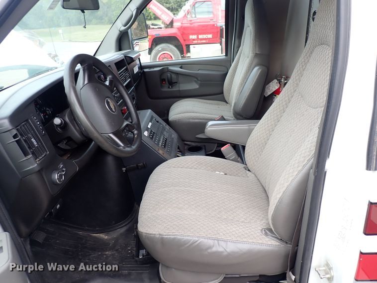 image for item DN2128 2009 Chevrolet 3500  ambulance