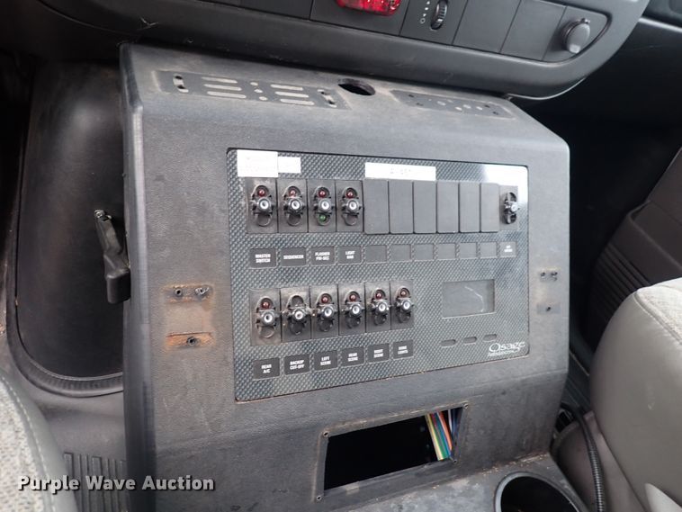 image for item DN2128 2009 Chevrolet 3500  ambulance