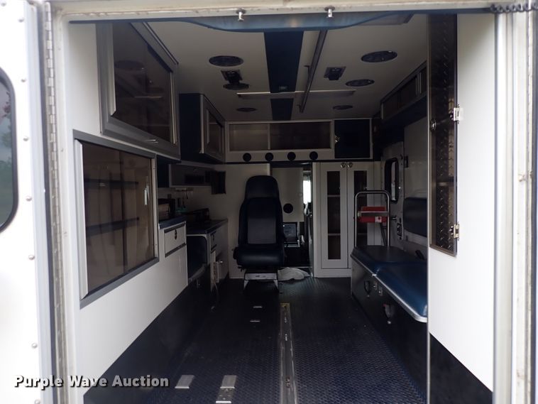 image for item DN2128 2009 Chevrolet 3500  ambulance