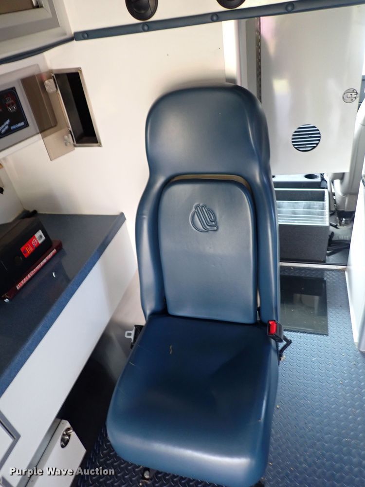 image for item DN2128 2009 Chevrolet 3500  ambulance