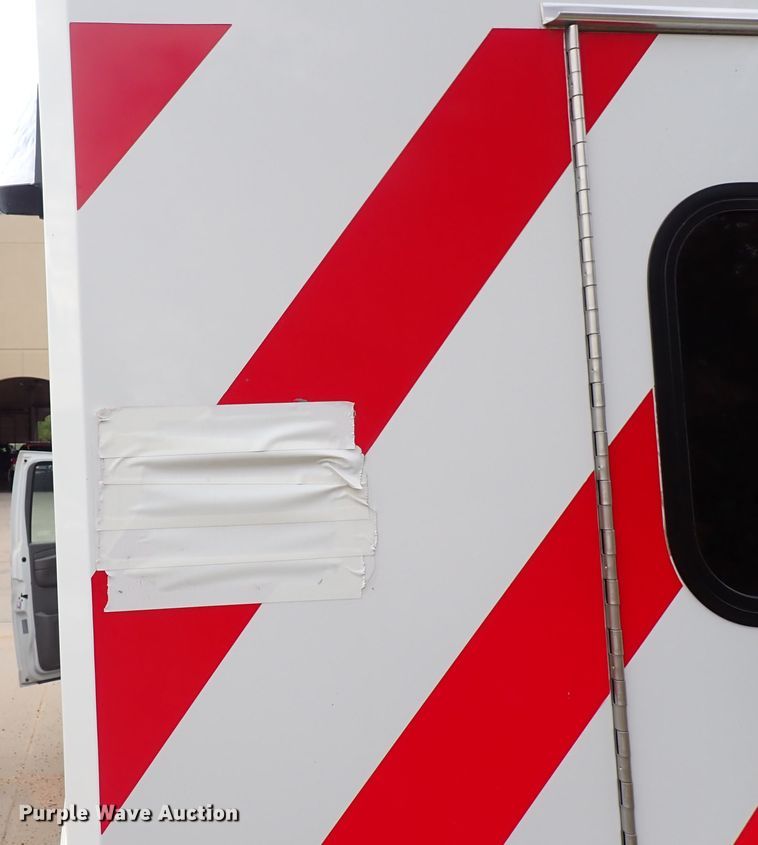 image for item DN2128 2009 Chevrolet 3500  ambulance