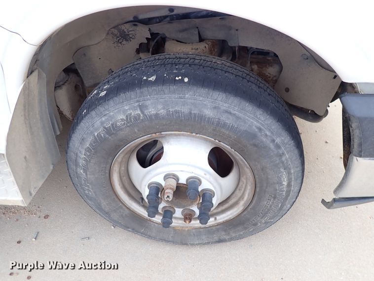 image for item DN2128 2009 Chevrolet 3500  ambulance