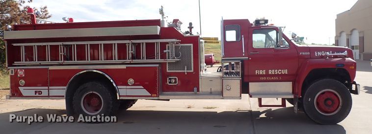 image for item DN2129 1990 Ford F800  pumper fire truck