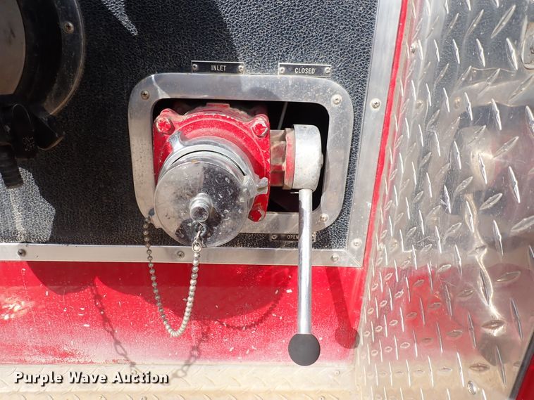 image for item DN2129 1990 Ford F800  pumper fire truck