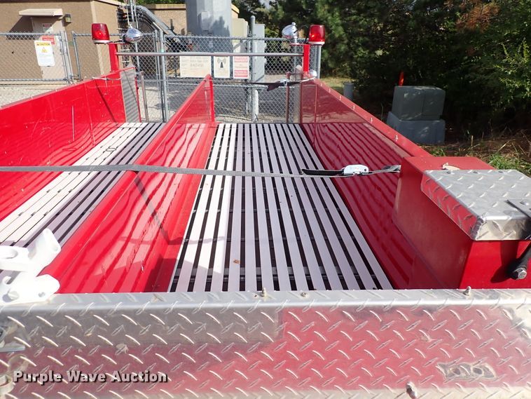 image for item DN2129 1990 Ford F800  pumper fire truck