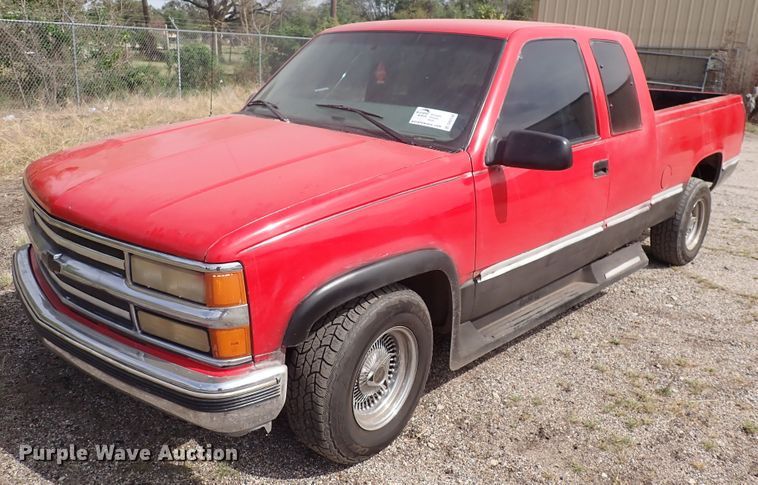 image for item DN2146 1998 Chevrolet C1500  Ext. Cab pickup truck