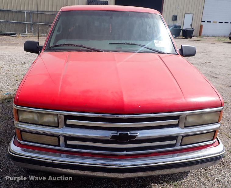image for item DN2146 1998 Chevrolet C1500  Ext. Cab pickup truck