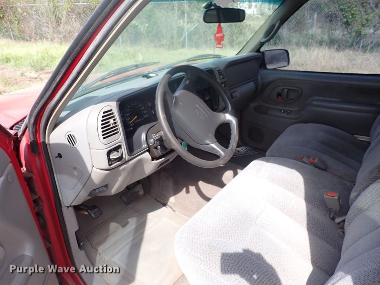 image for item DN2146 1998 Chevrolet C1500  Ext. Cab pickup truck