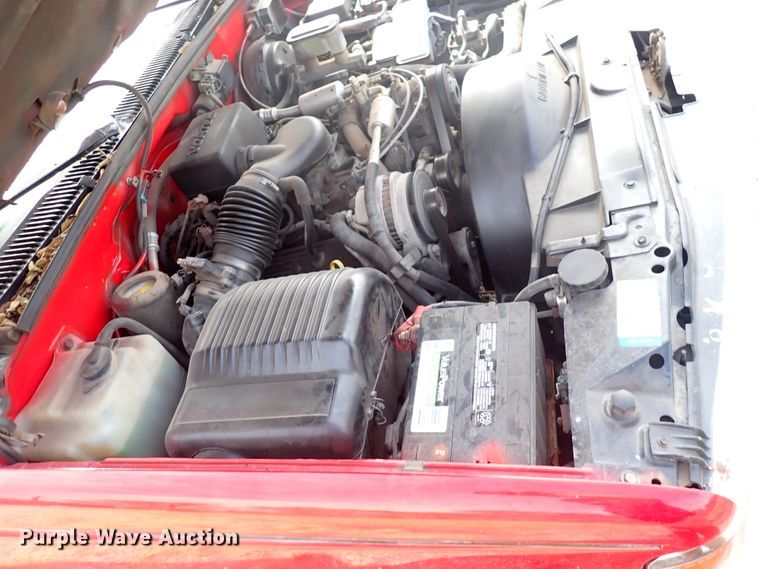 image for item DN2146 1998 Chevrolet C1500  Ext. Cab pickup truck