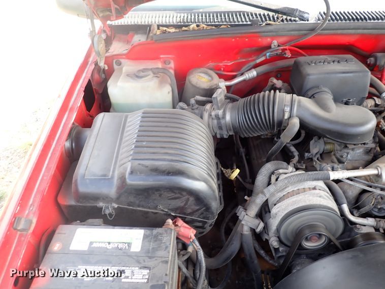 image for item DN2146 1998 Chevrolet C1500  Ext. Cab pickup truck