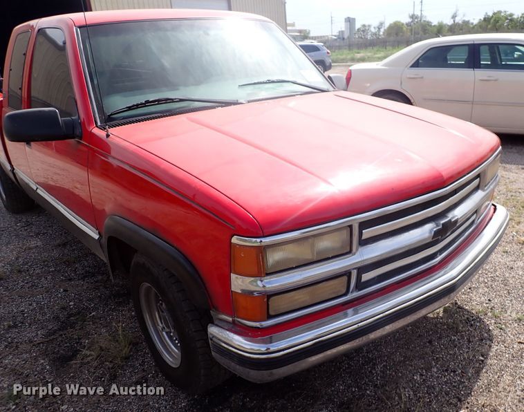 image for item DN2146 1998 Chevrolet C1500  Ext. Cab pickup truck