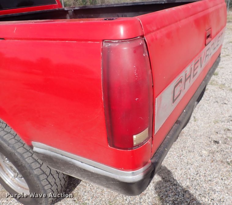 image for item DN2146 1998 Chevrolet C1500  Ext. Cab pickup truck