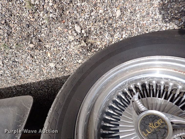 image for item DN2146 1998 Chevrolet C1500  Ext. Cab pickup truck