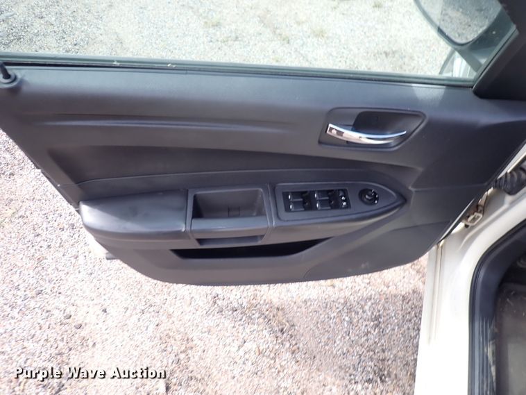 image for item DN2147 2008 Chrysler 300