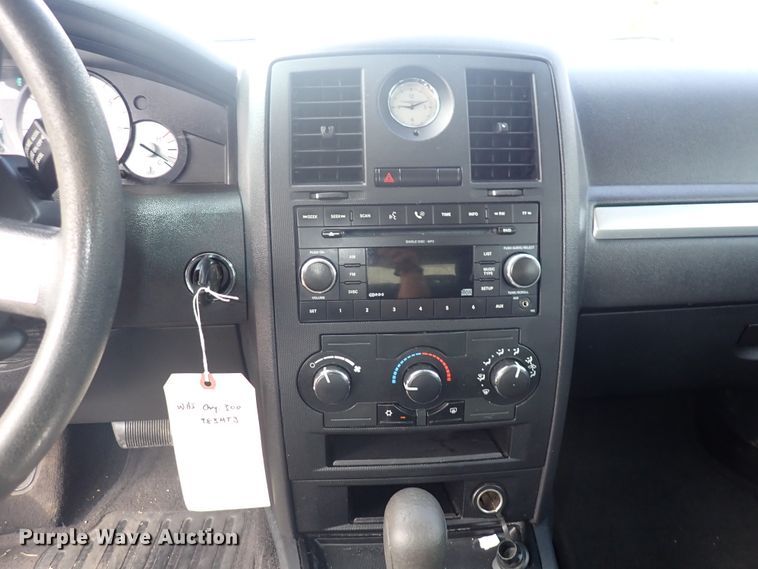 image for item DN2147 2008 Chrysler 300