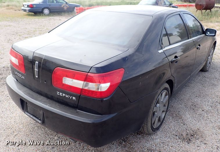 image for item DN2148 2006 Lincoln Zephyr