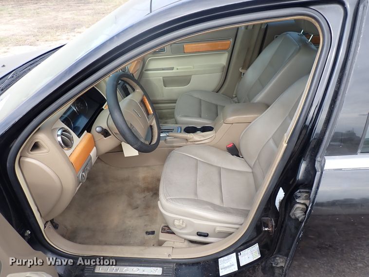 image for item DN2148 2006 Lincoln Zephyr