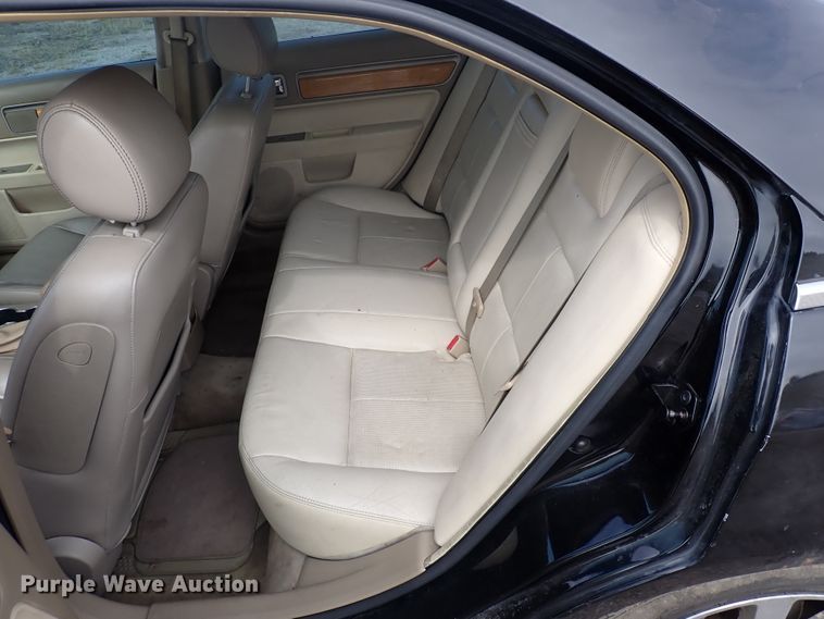 image for item DN2148 2006 Lincoln Zephyr